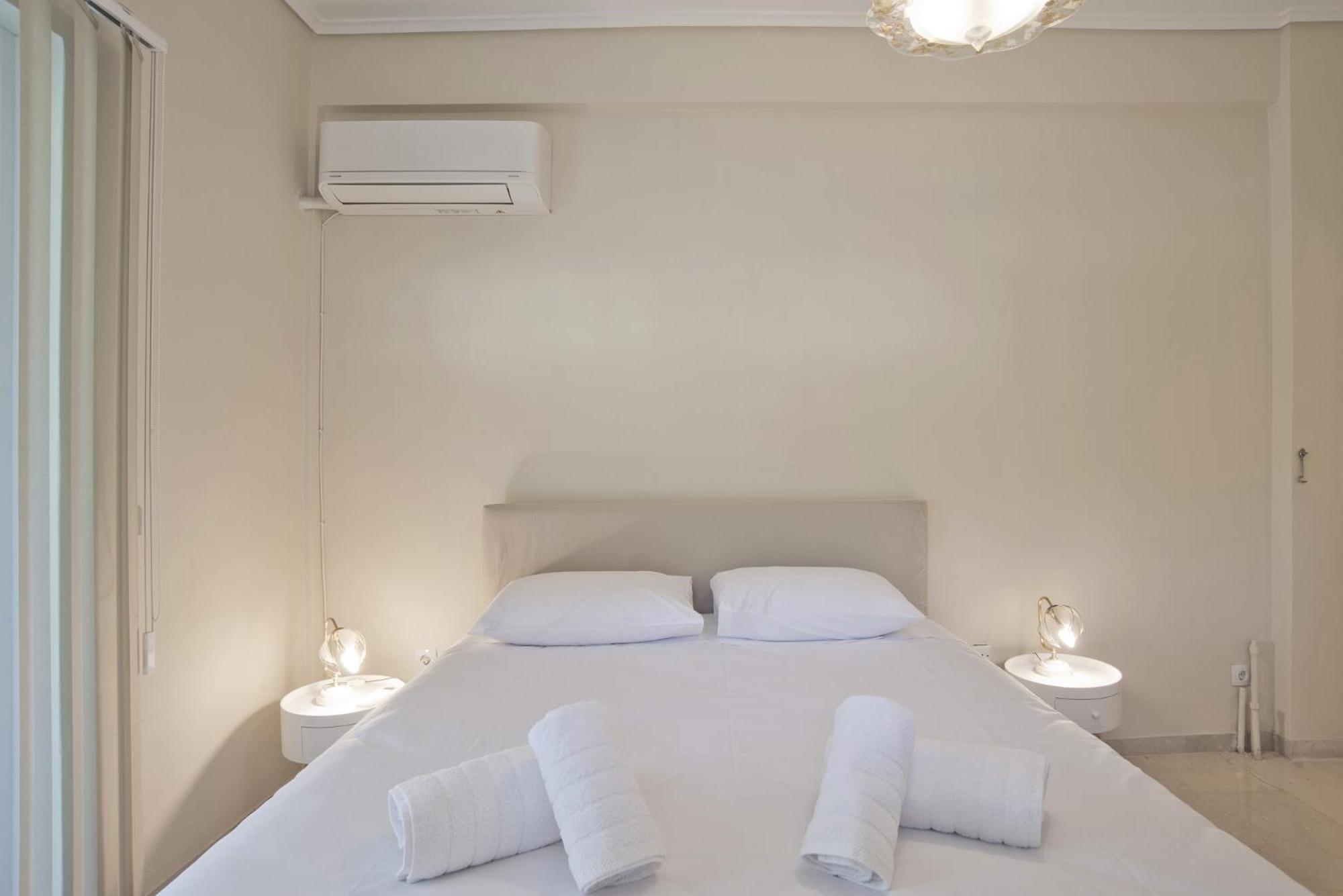 Riviera Living Apartment เอเธนส์ ภายนอก รูปภาพ